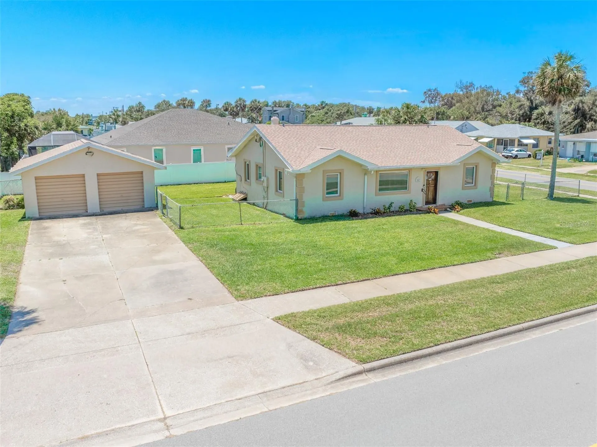 402 Seaview Avenue Daytona Beach FL 32118