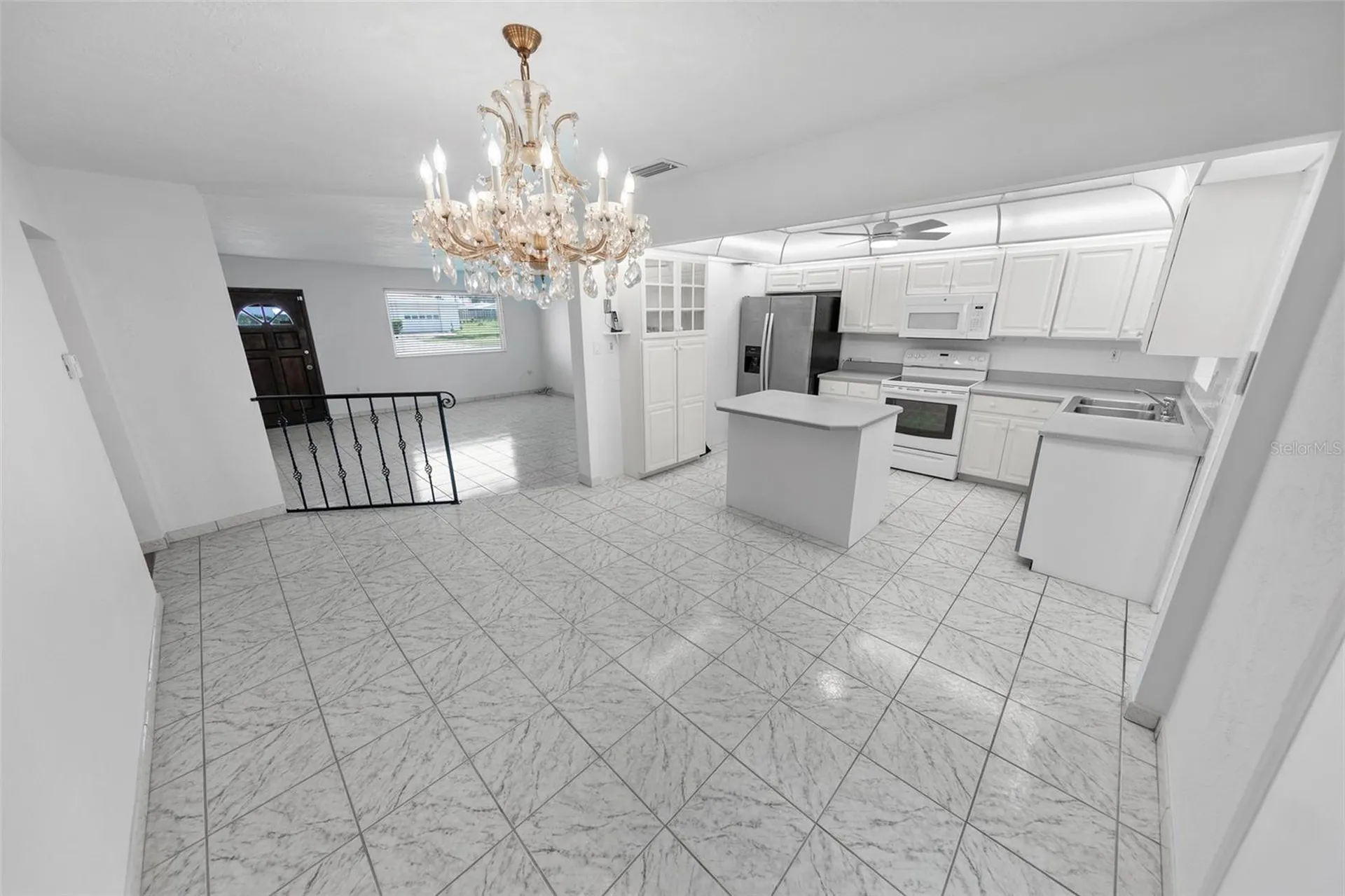 402 Seaview Avenue Daytona Beach FL 32118
