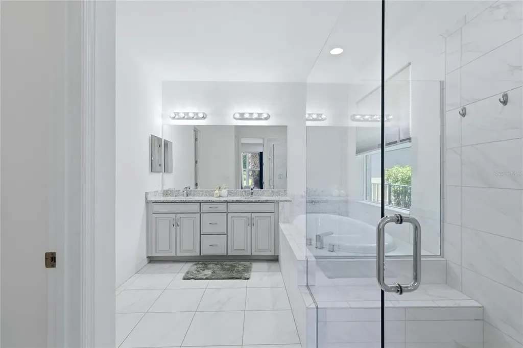 5713 Sunflower Circle Sarasota FL 34238
