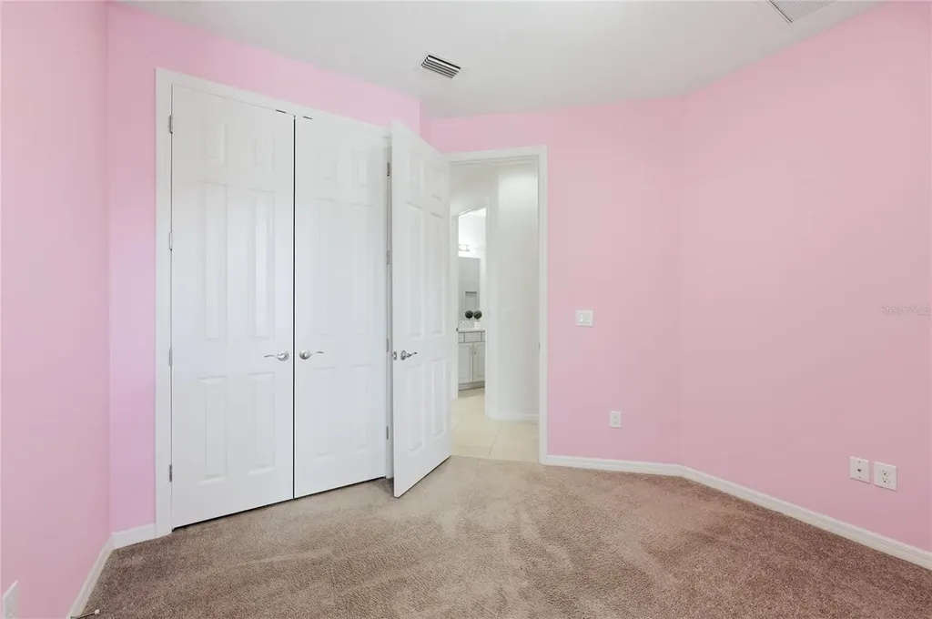 5713 Sunflower Circle Sarasota FL 34238