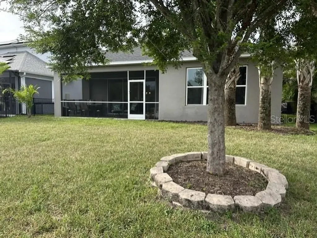 5713 Sunflower Circle Sarasota FL 34238