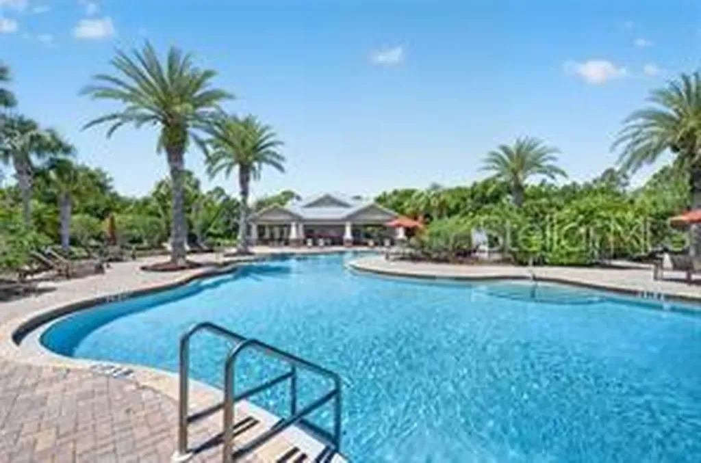 5713 Sunflower Circle Sarasota FL 34238
