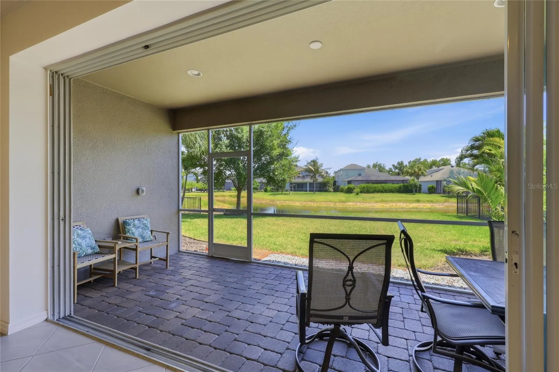 5713 Sunflower Circle Sarasota FL 34238