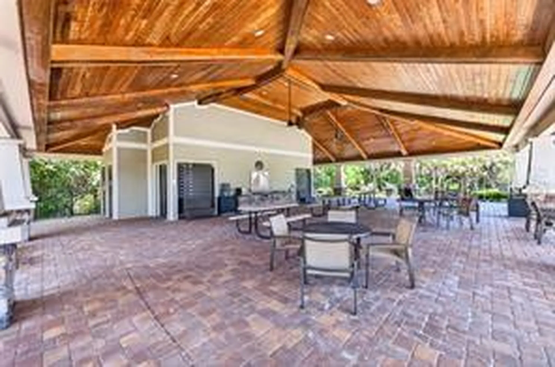 5713 Sunflower Circle Sarasota FL 34238