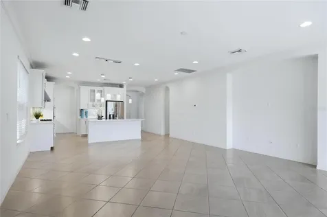 5713 Sunflower Circle Sarasota FL 34238