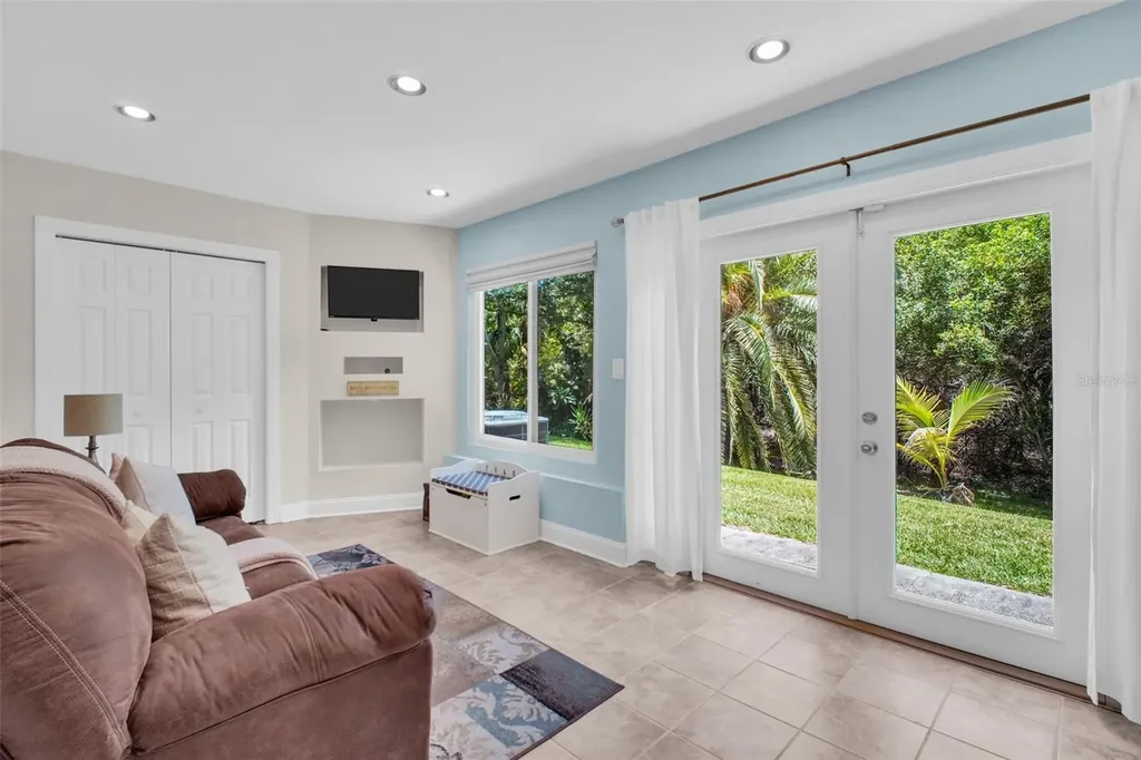 14893 Feather Cove Road Clearwater FL 33762