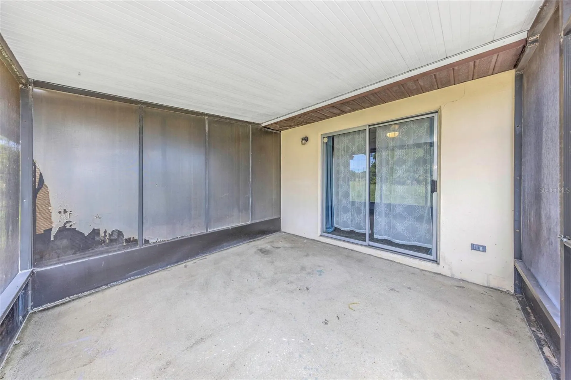 24862 Us Highway 19 N Clearwater FL 33763