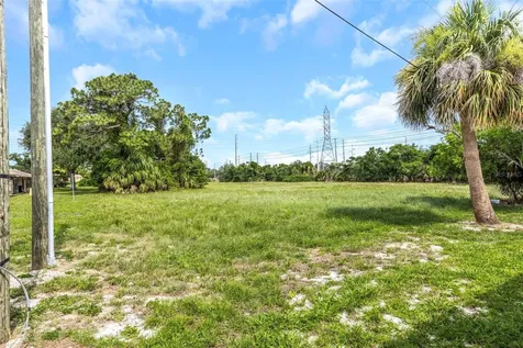24862 Us Highway 19 N Clearwater FL 33763