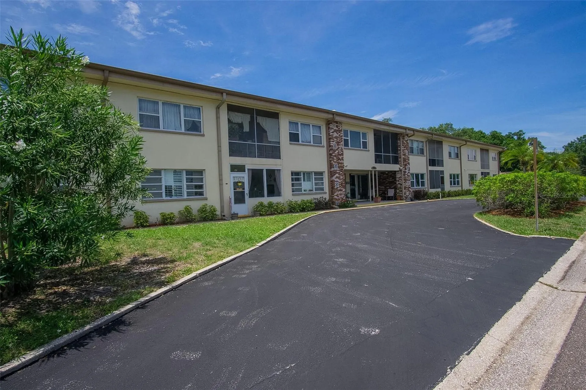 416 73rd Avenue N St Petersburg FL 33702