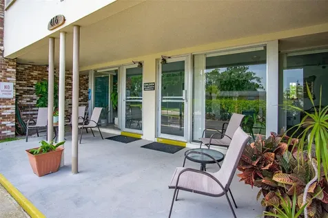 416 73rd Avenue N St Petersburg FL 33702
