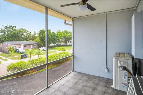 416 73rd Avenue N St Petersburg FL 33702