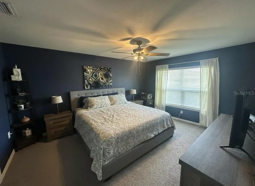 6830 SE 3rd Loop Ocala FL 34472