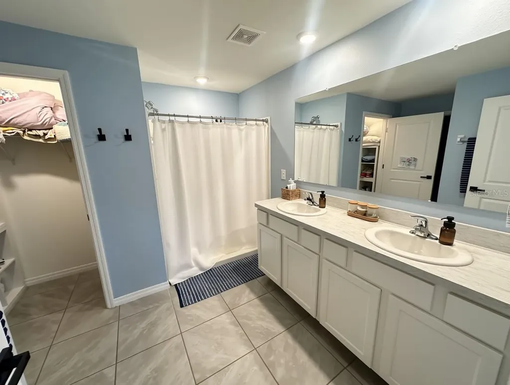 6830 SE 3rd Loop Ocala FL 34472