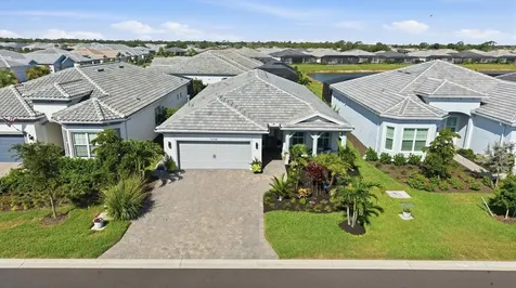 10109 Beachwalk Drive Englewood FL 34223