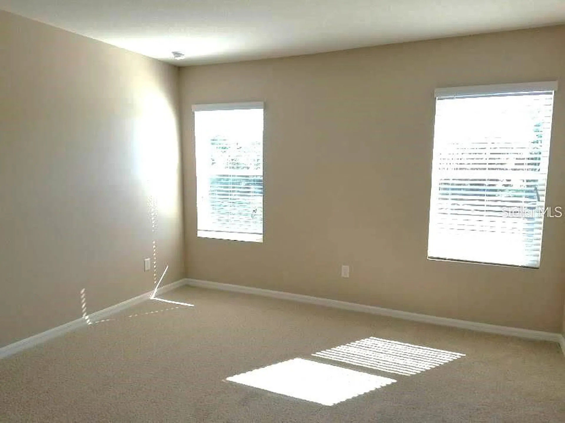 5524 Twilight Grey Lane Sarasota FL 34240