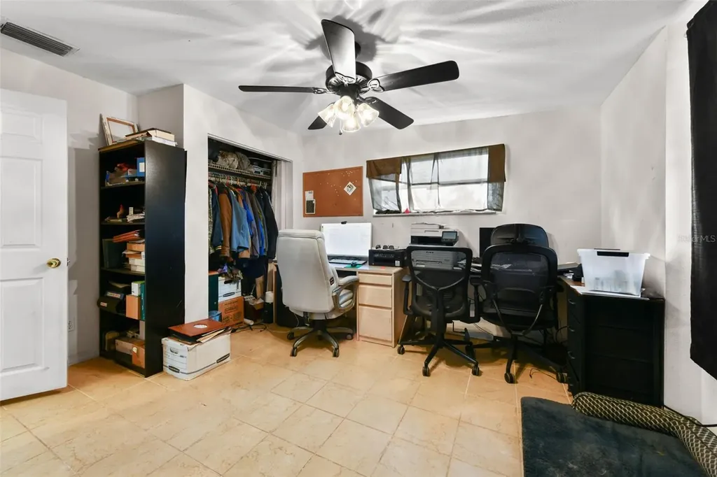 2036 Lake View Avenue Chuluota FL 32766