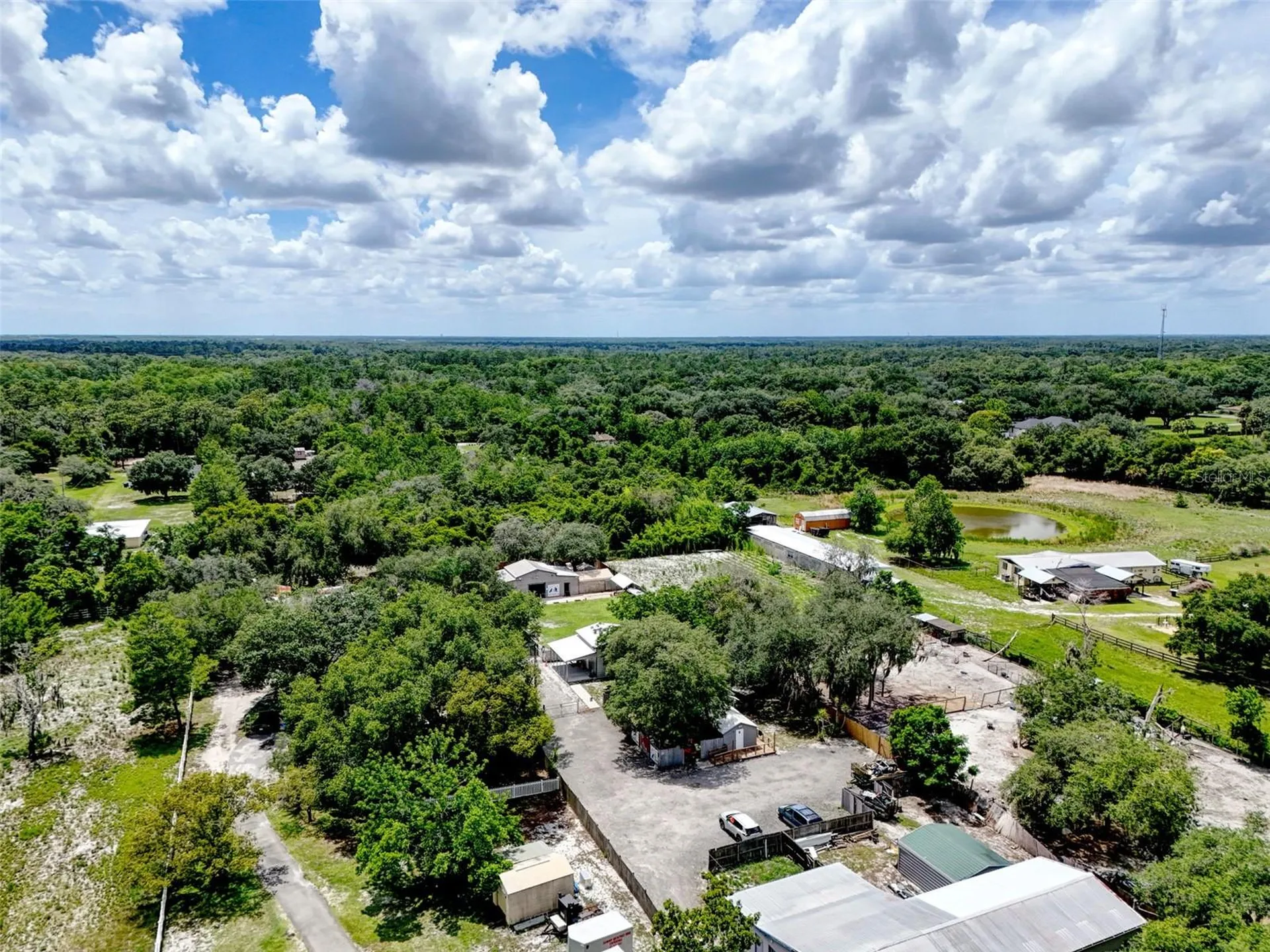 2036 Lake View Avenue Chuluota FL 32766