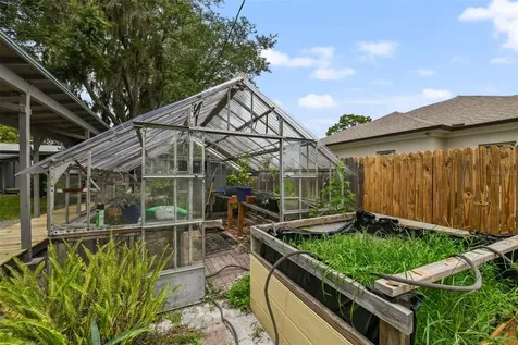 2036 Lake View Avenue Chuluota FL 32766