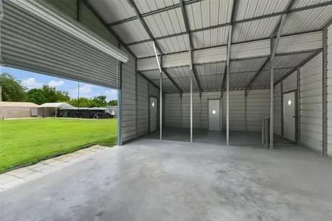 2036 Lake View Avenue Chuluota FL 32766