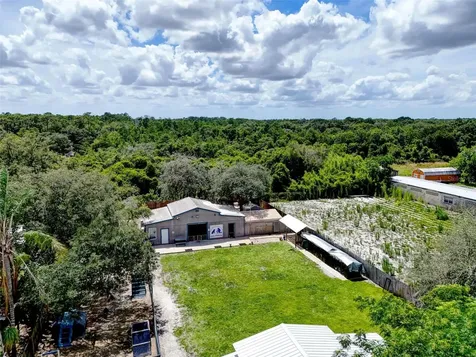 2036 Lake View Avenue Chuluota FL 32766