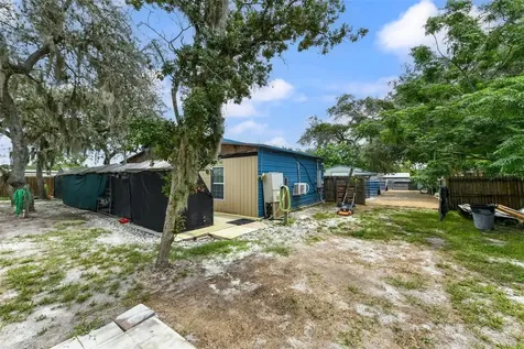2036 Lake View Avenue Chuluota FL 32766