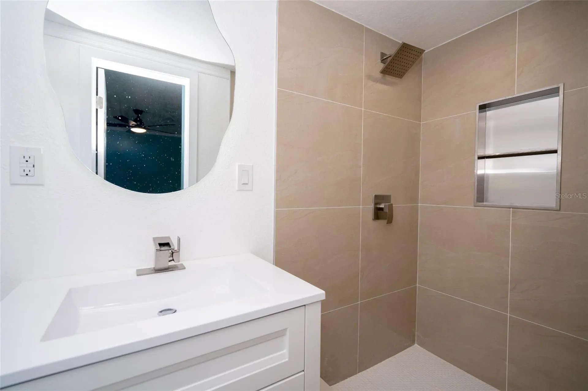 415 Country Club Drive Oldsmar FL 34677