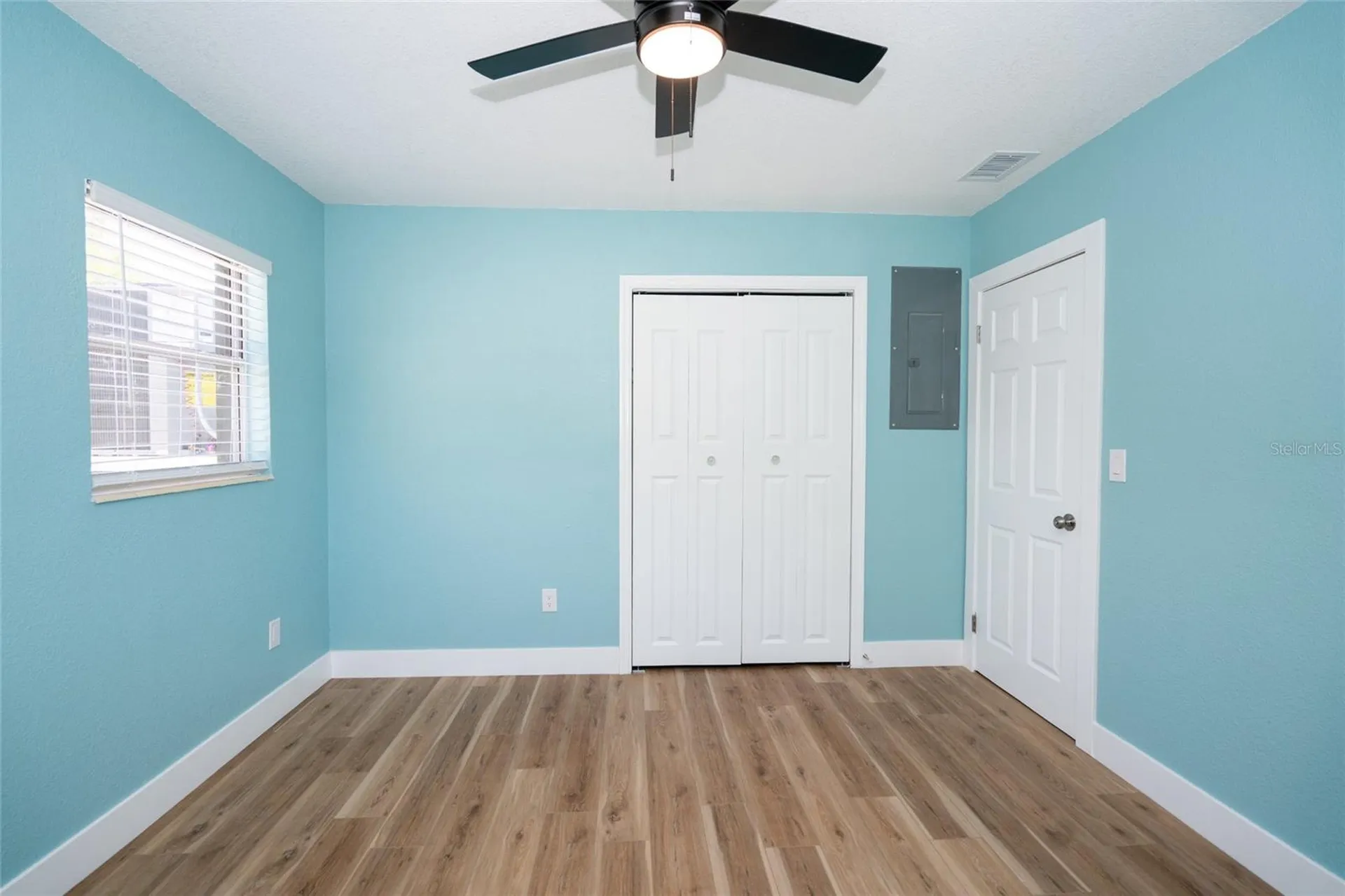 415 Country Club Drive Oldsmar FL 34677