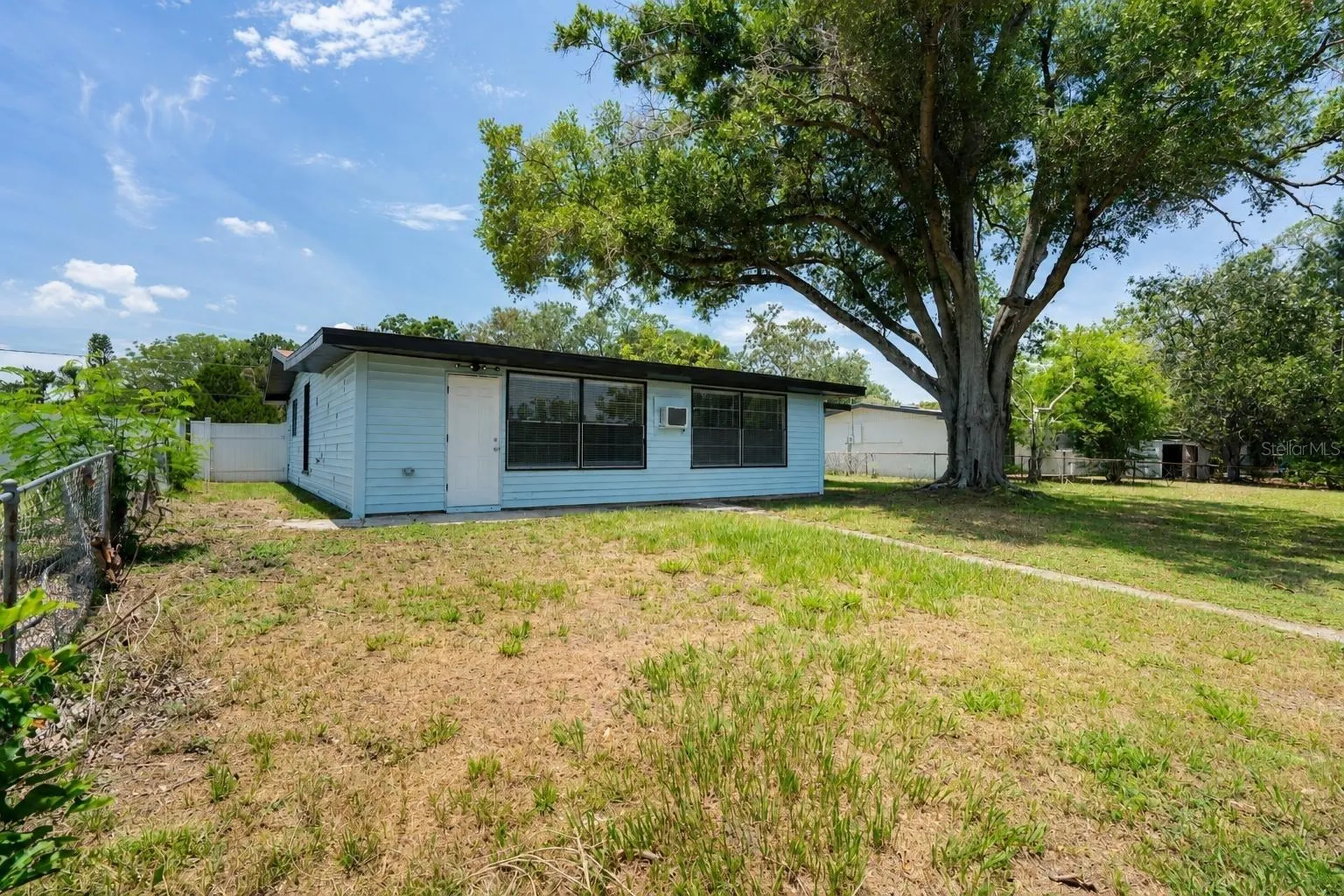 415 Country Club Drive Oldsmar FL 34677