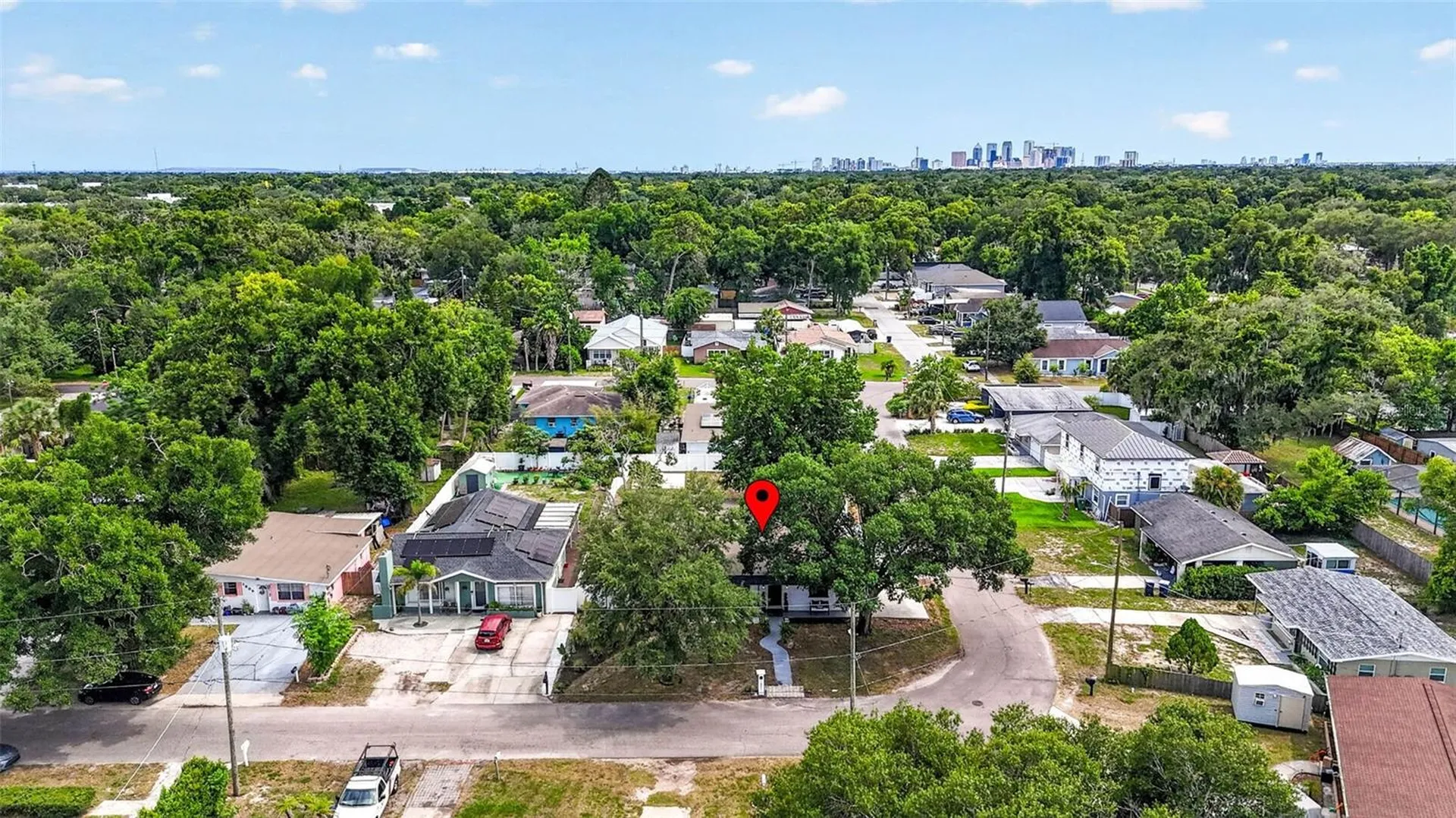 1601 E Paris Street Tampa FL 33610