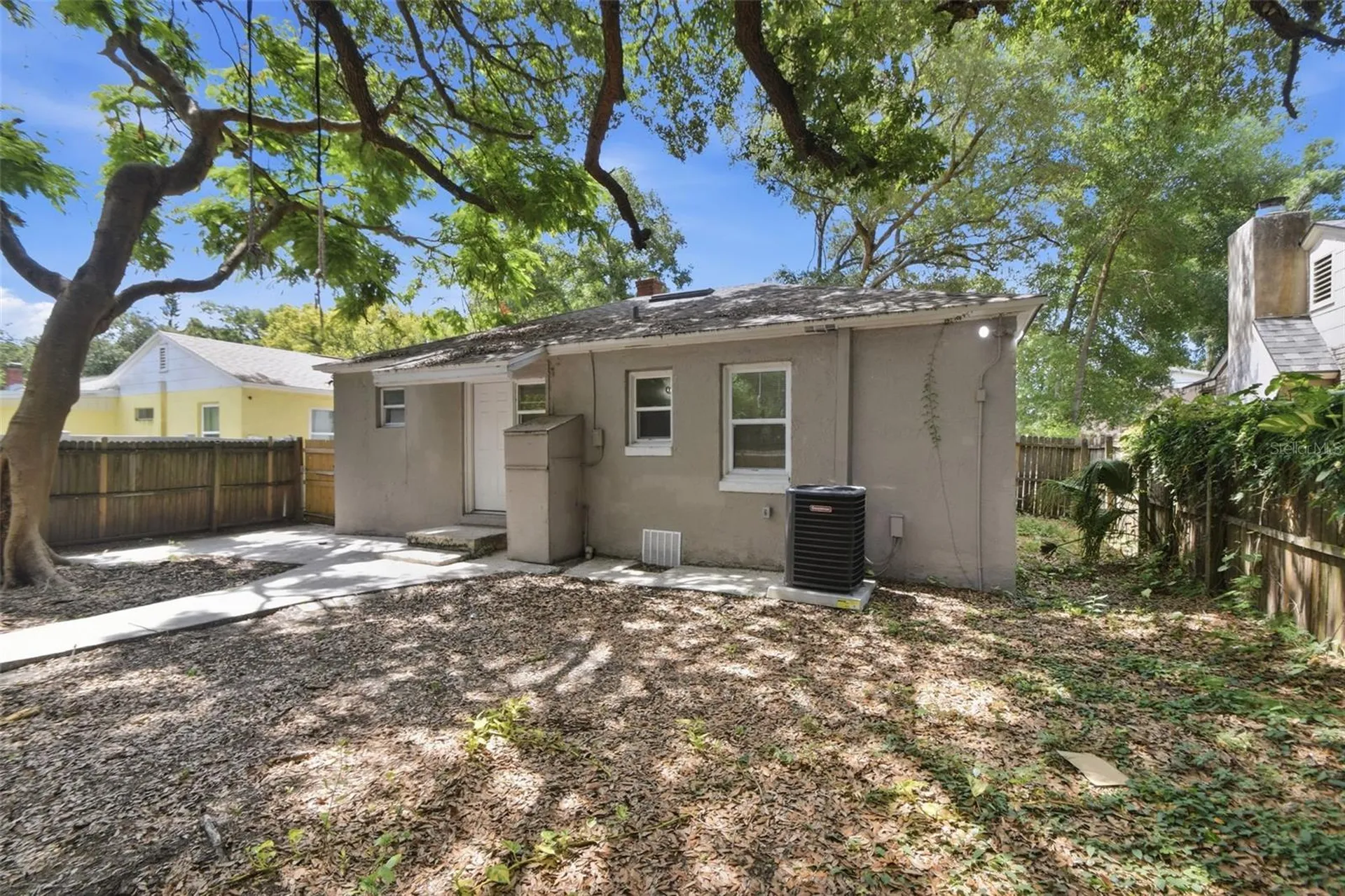 1416 E Mohawk Avenue Tampa FL 33604
