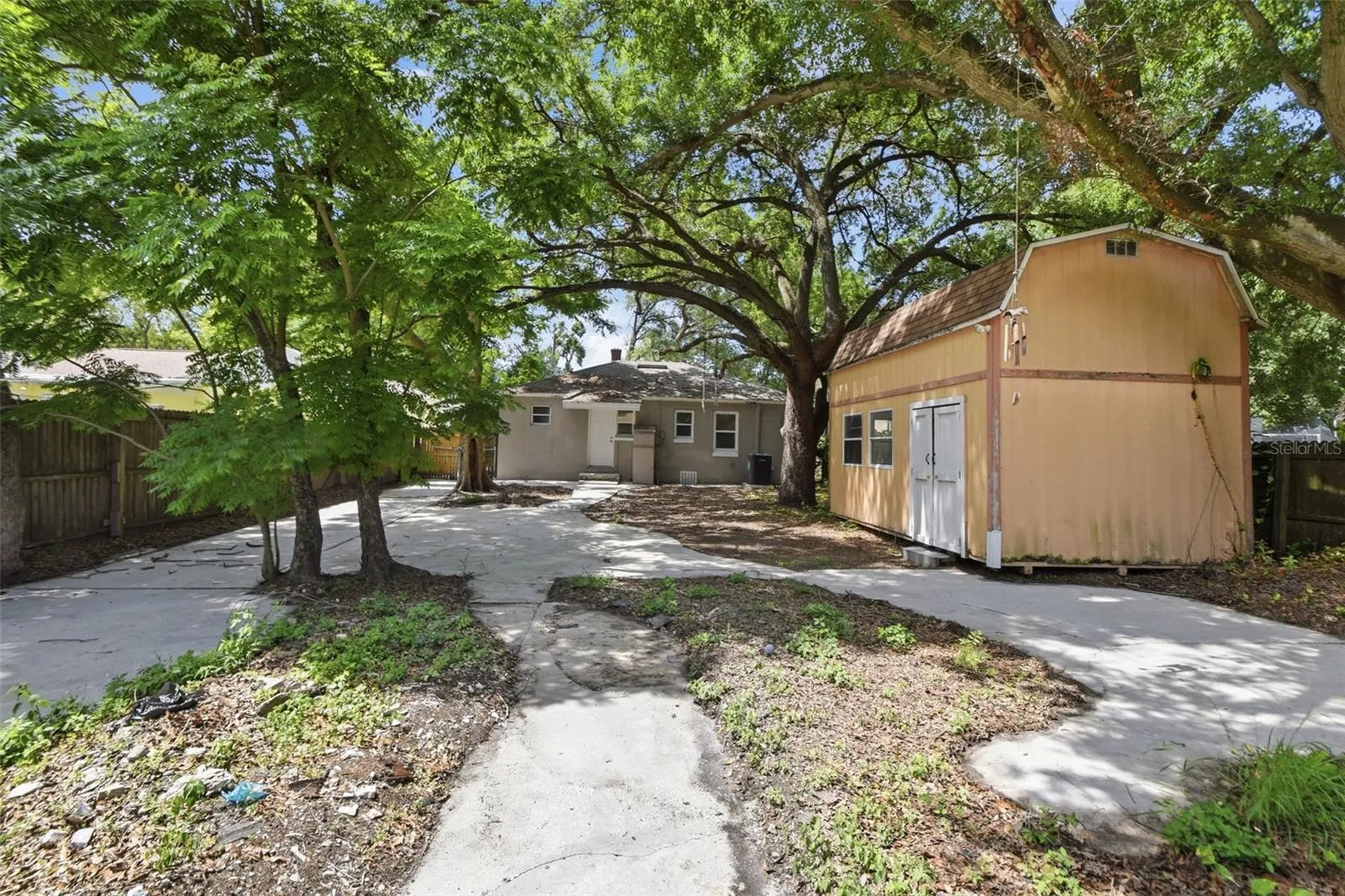 1416 E Mohawk Avenue Tampa FL 33604