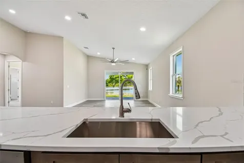 263 Lake Griffin Circle Casselberry FL 32707