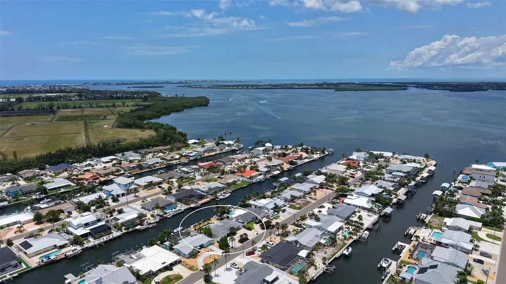 3816 99th Street W Bradenton FL 34210