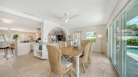 3816 99th Street W Bradenton FL 34210
