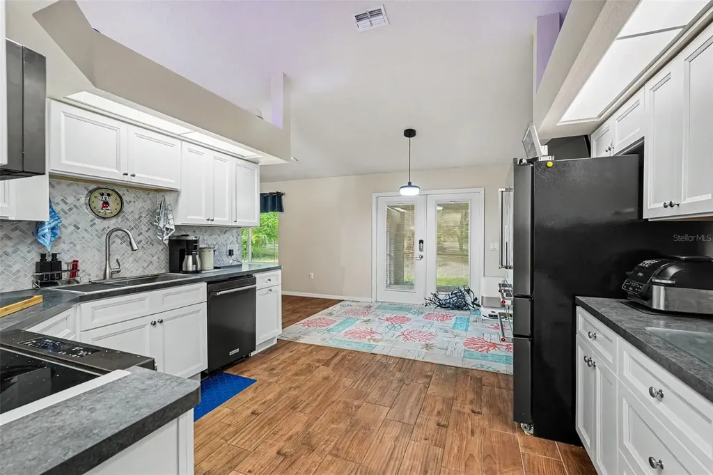 6350 Biltmore Avenue Webster FL 33597