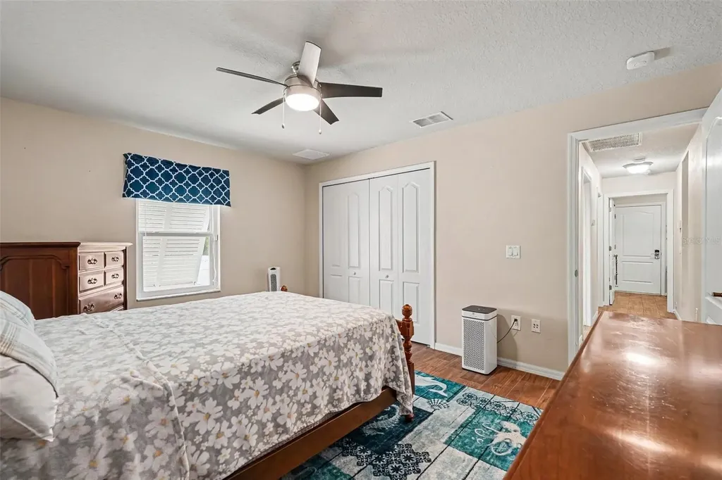 6350 Biltmore Avenue Webster FL 33597