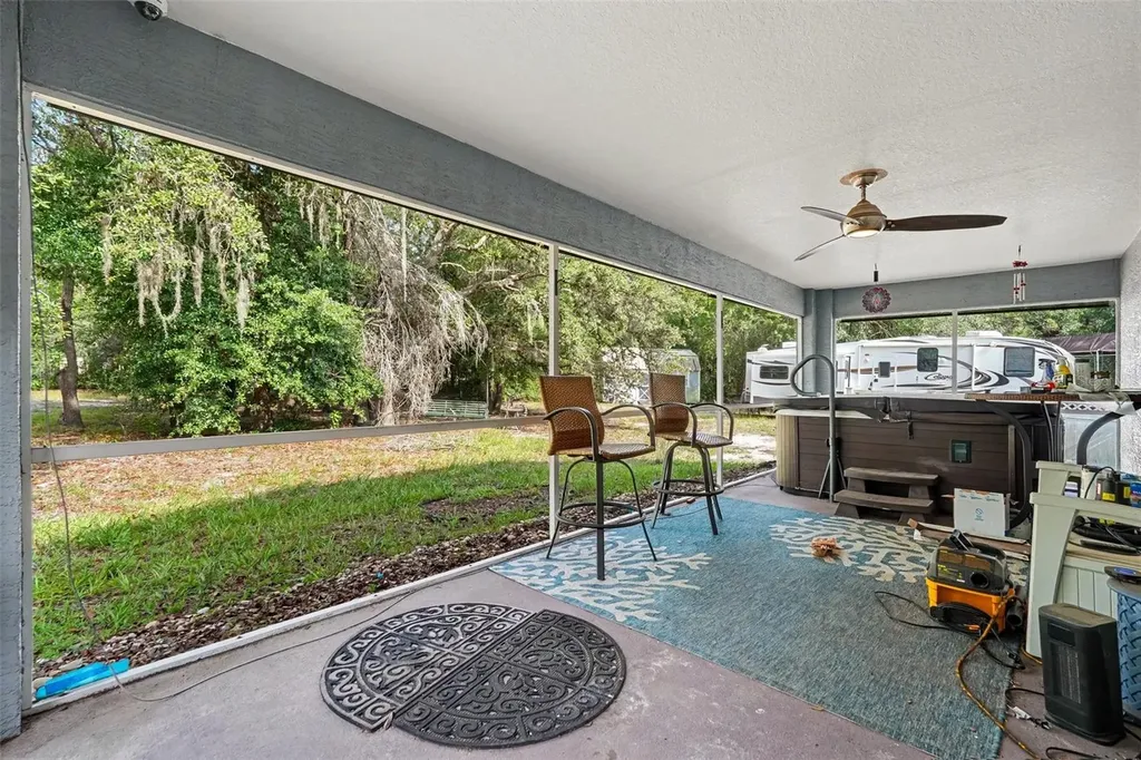 6350 Biltmore Avenue Webster FL 33597