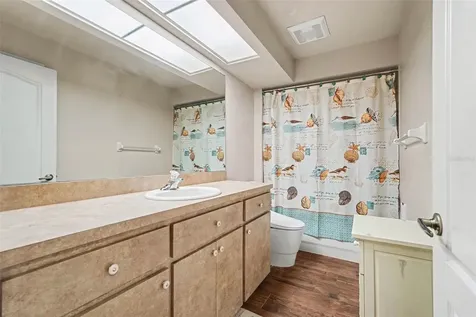 6350 Biltmore Avenue Webster FL 33597