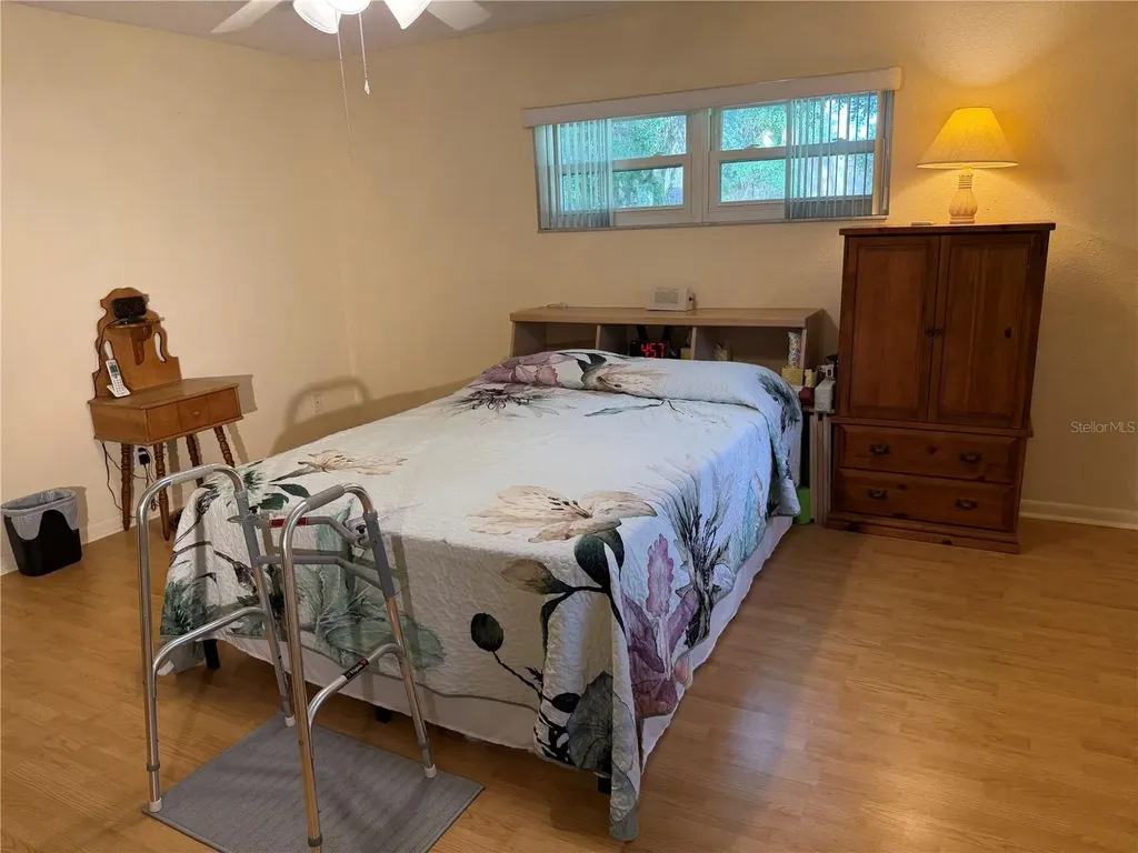 8582 SW 90th Place Ocala FL 34481