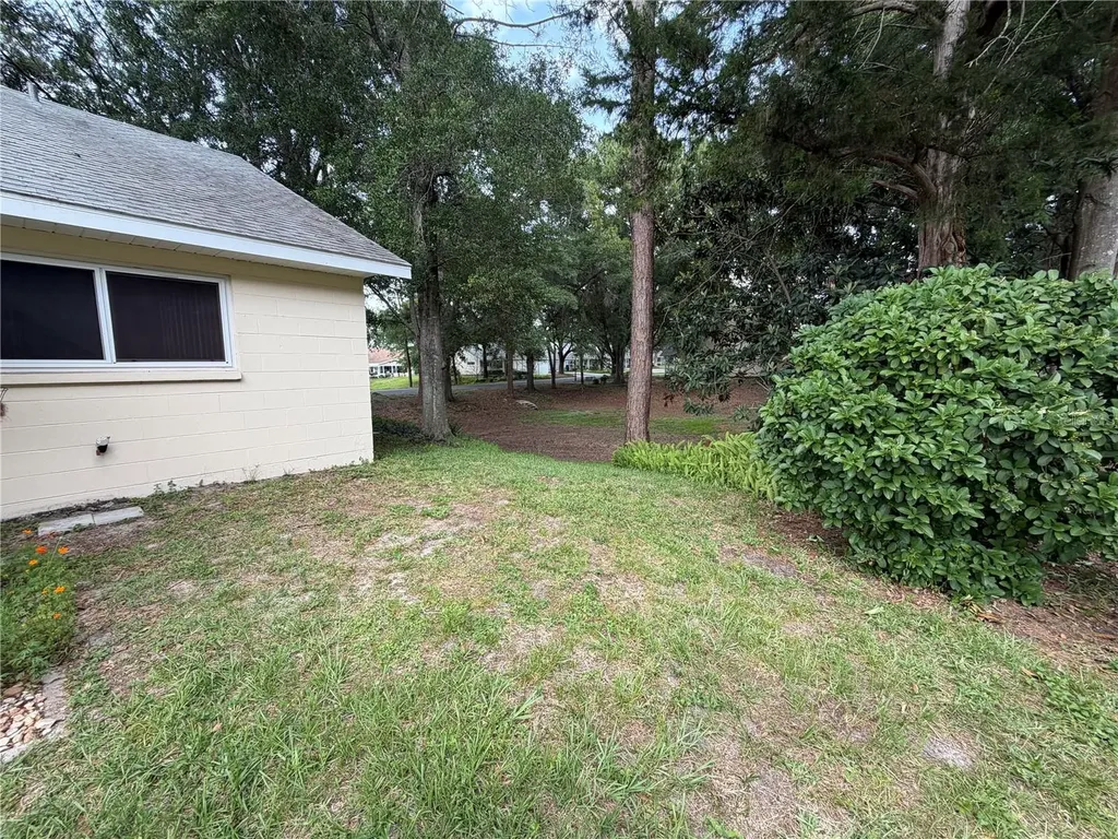 8582 SW 90th Place Ocala FL 34481