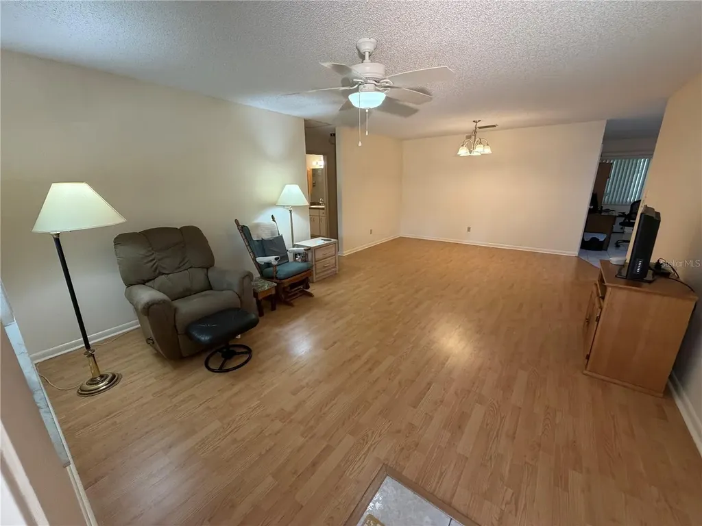 8582 SW 90th Place Ocala FL 34481