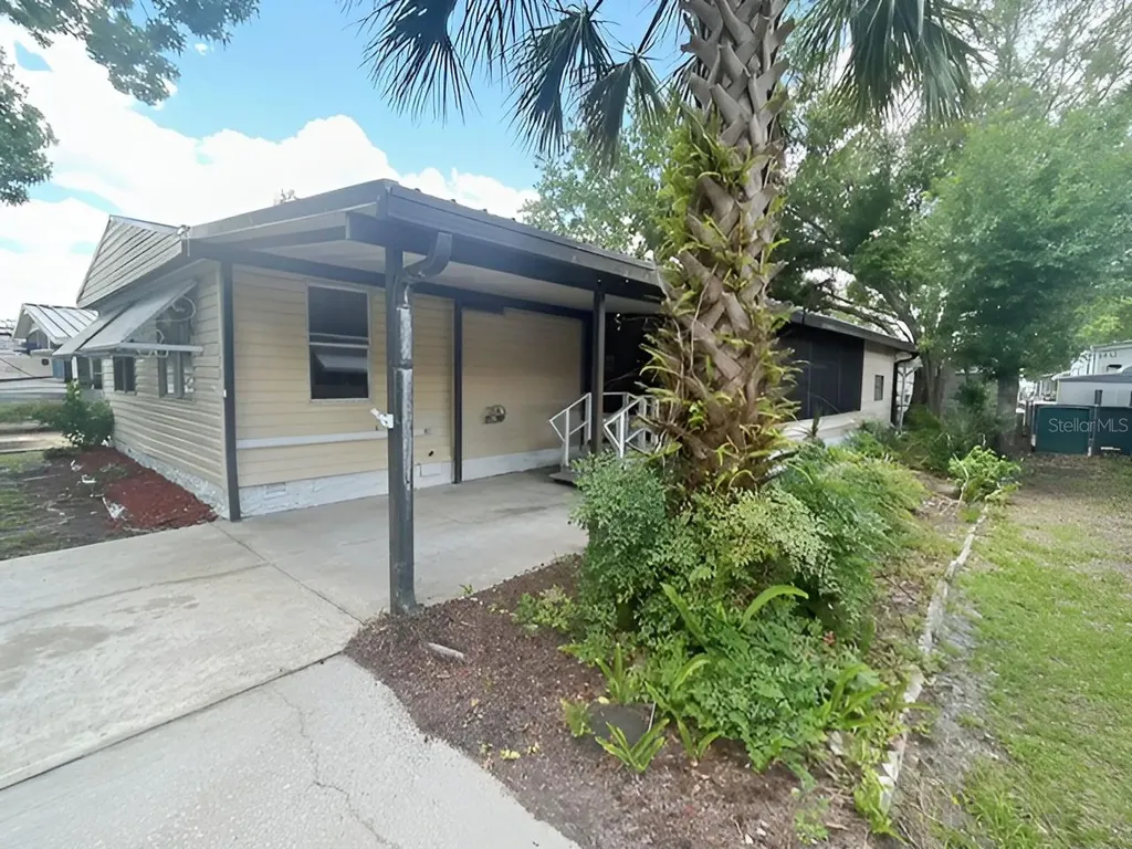 170 Palm Drive Debary FL 32713