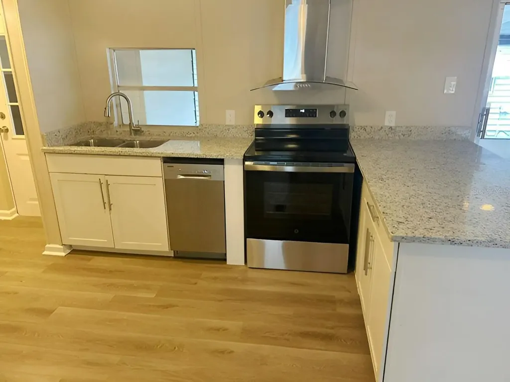 170 Palm Drive Debary FL 32713