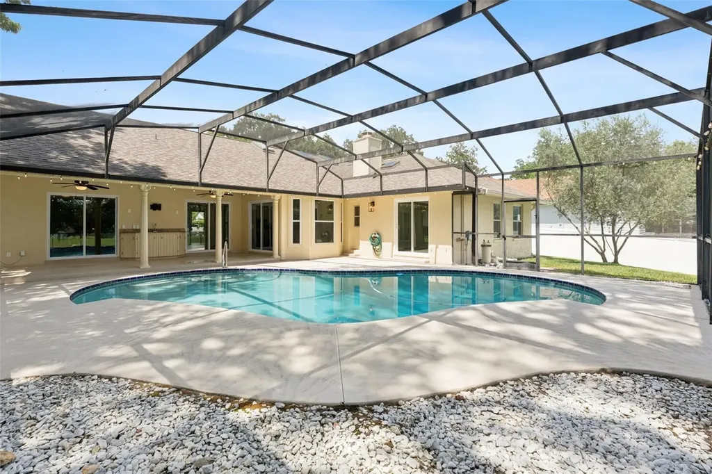 2418 Sweetwater Country Club Place Drive Apopka FL 32712