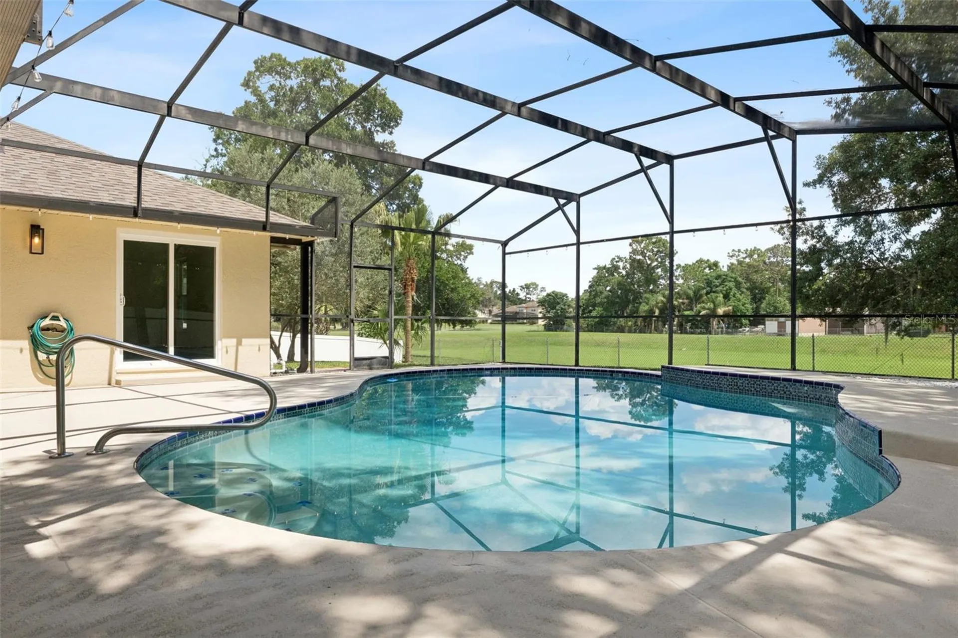 2418 Sweetwater Country Club Place Drive Apopka FL 32712