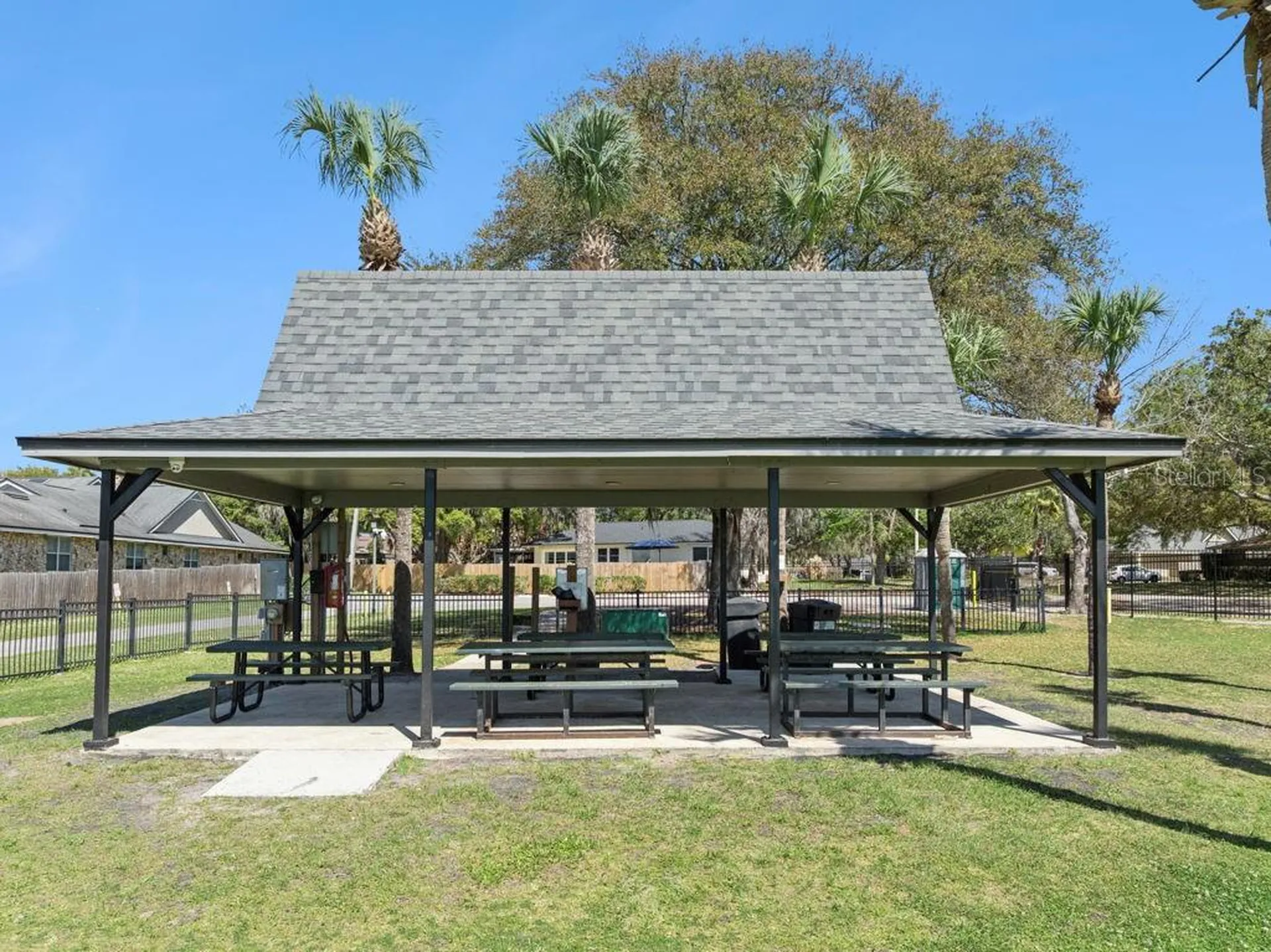 2418 Sweetwater Country Club Place Drive Apopka FL 32712