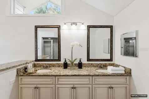 2418 Sweetwater Cc Place Drive Apopka FL 32712