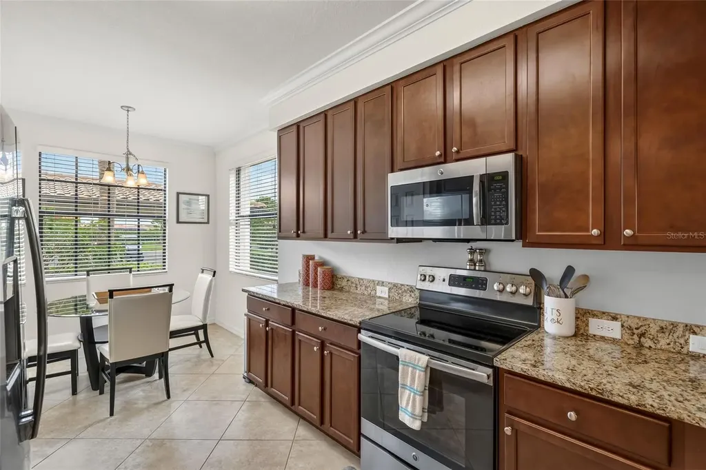 16706 Vardon Terrace Bradenton FL 34211