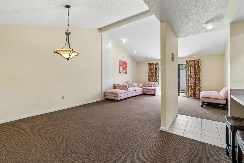 4243 Oak Loop Mulberry FL 33860