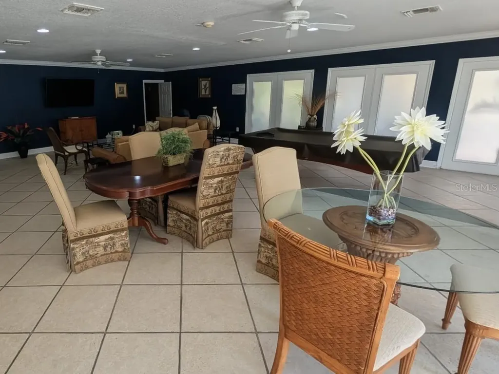 1841 Parakeet Way Sarasota FL 34232